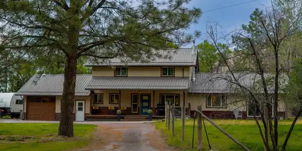 559 Suzanne Lane