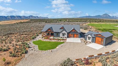 10483 Road 23.5