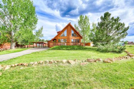 260 Lakeside Dr