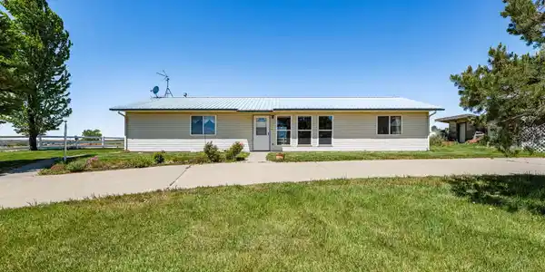 Image 2: Front of House