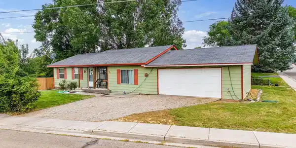 200 Romero Avenue