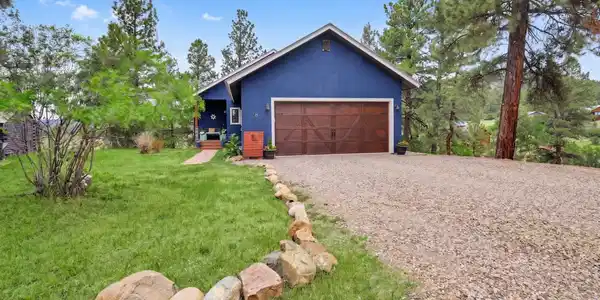 58 Glenwood Court