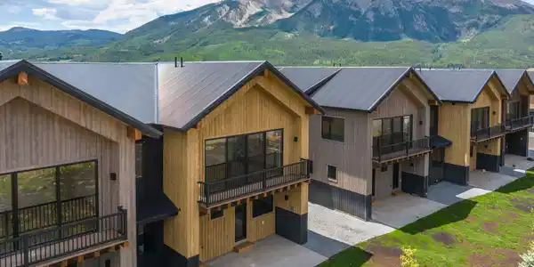 180 Elk Valley Road