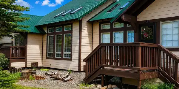 Image 3: Right Duplex