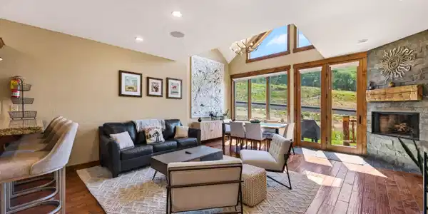 16 Snowmass Road