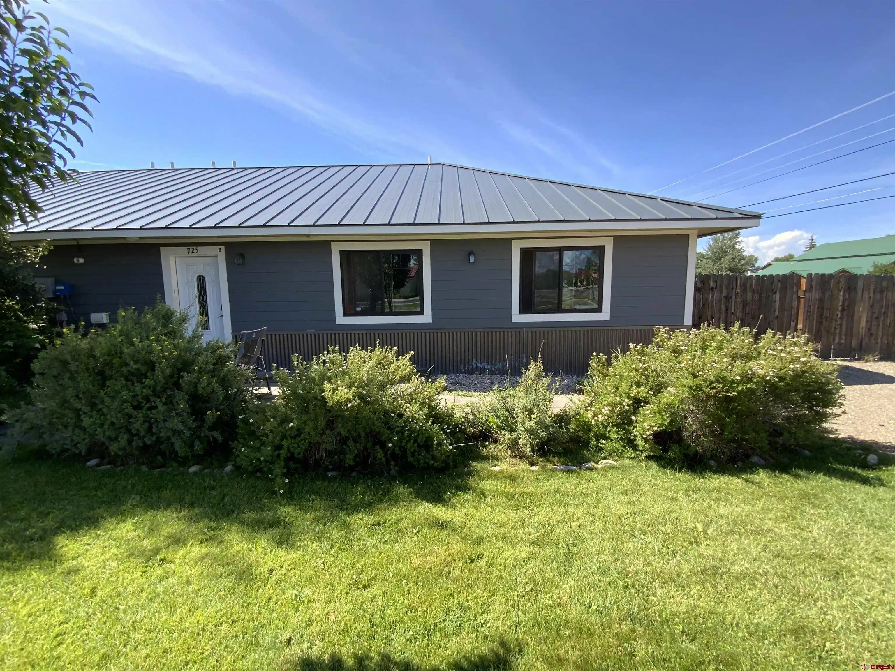 Image 1: Front of House