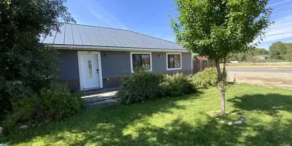 Image 2: Front of House