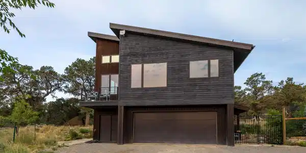 Image 4: Welcome Home!