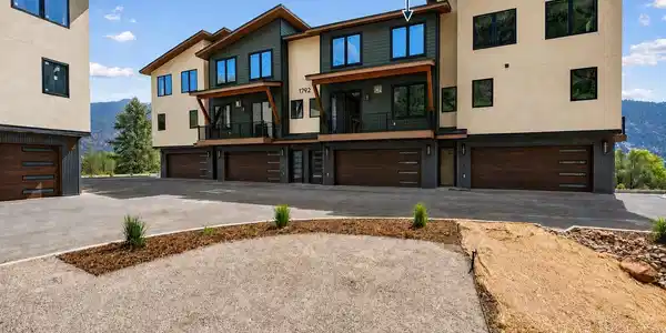 1792 County Road 203