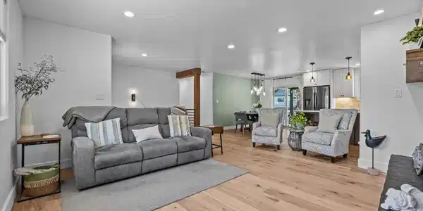 Image 3: Open Living Room