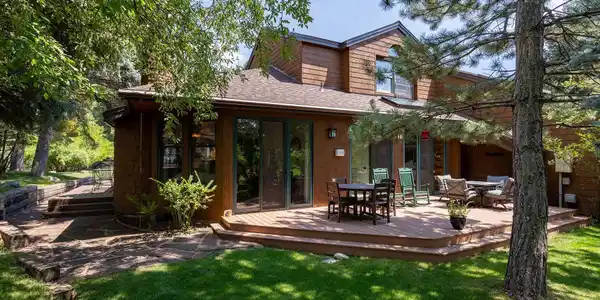 595 Cottonwood Creek Road