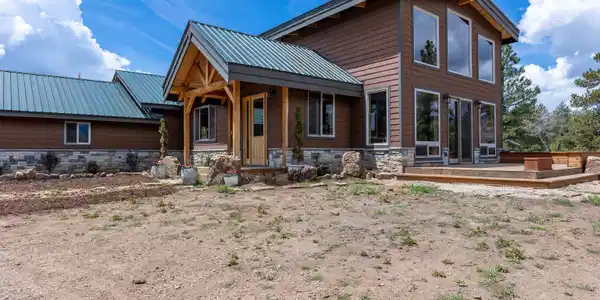 3950 County rd 600