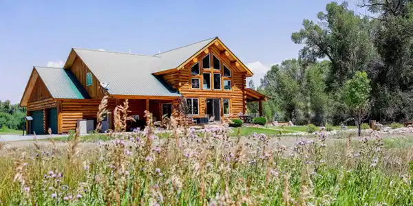 196 Kokanee Court