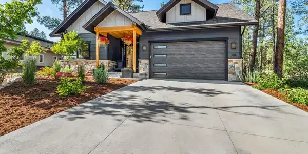 106 Hay Barn Road