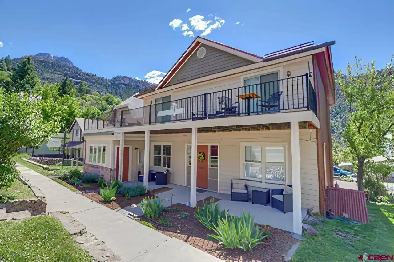 Image 1: Front of House