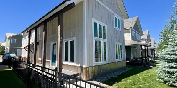 307 Van Tuyl Circle