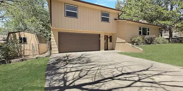 17 Alder Drive