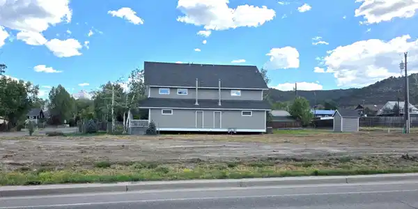Image 3: Full length of lot-Sherman view looking South