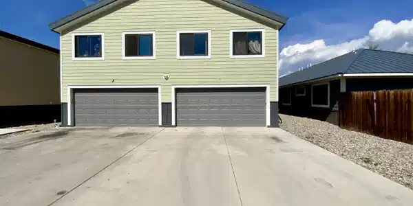 Image 2: Back of House