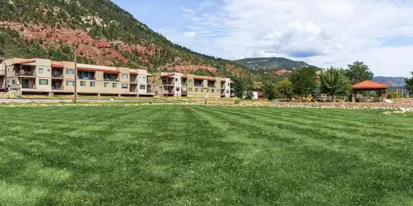 1422 Animas View Drive