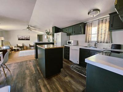 279 Winding Trail