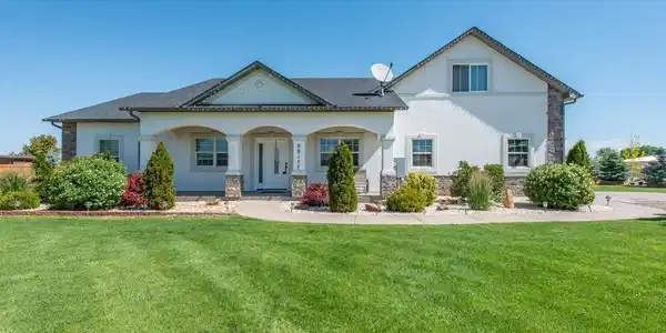 58177 Garner Lane