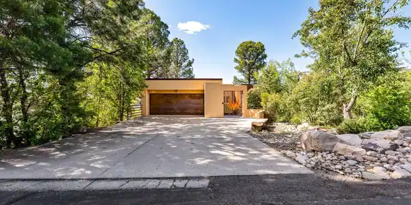 Image 3: Front of Home