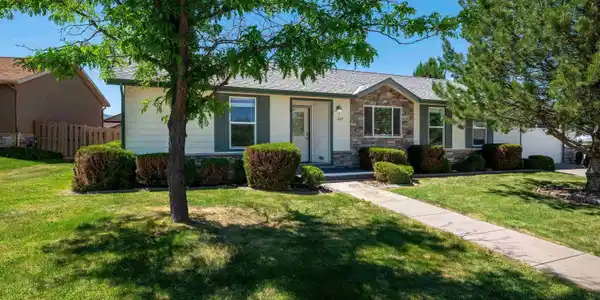 527 Jennings Drive