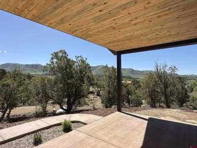 41696 Road J.75