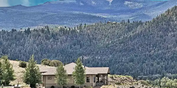 112 Cumbre Court