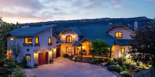 50 Sunshine Court