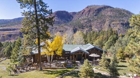 114 Rim Rock Drive