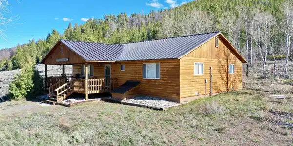 67696 Elk Trail