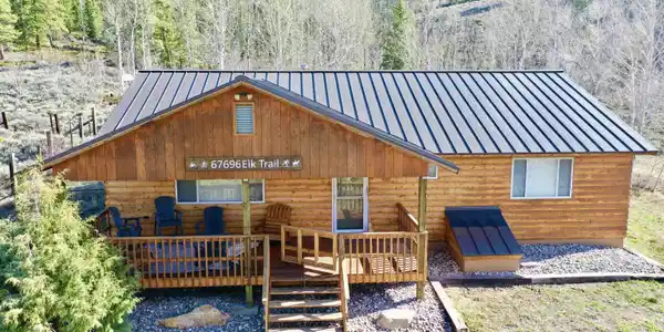 Image 2: Front of House