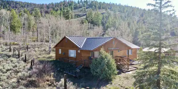 Image 4: Side View