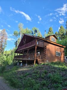 1407 Clarke Mountain Lane