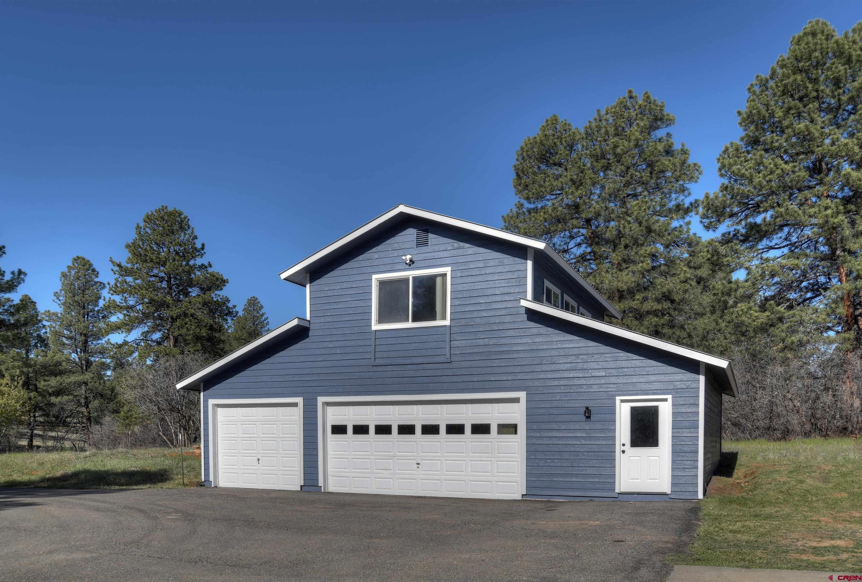 Image 2: Front of Shop/Garage/Studio