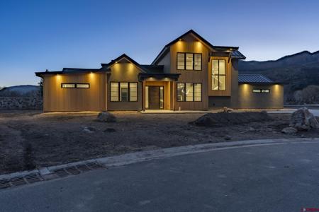 102 Elkview Court