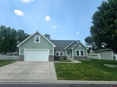 4017 Waterfall Drive