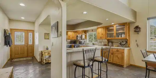 Image 4: Main Entry