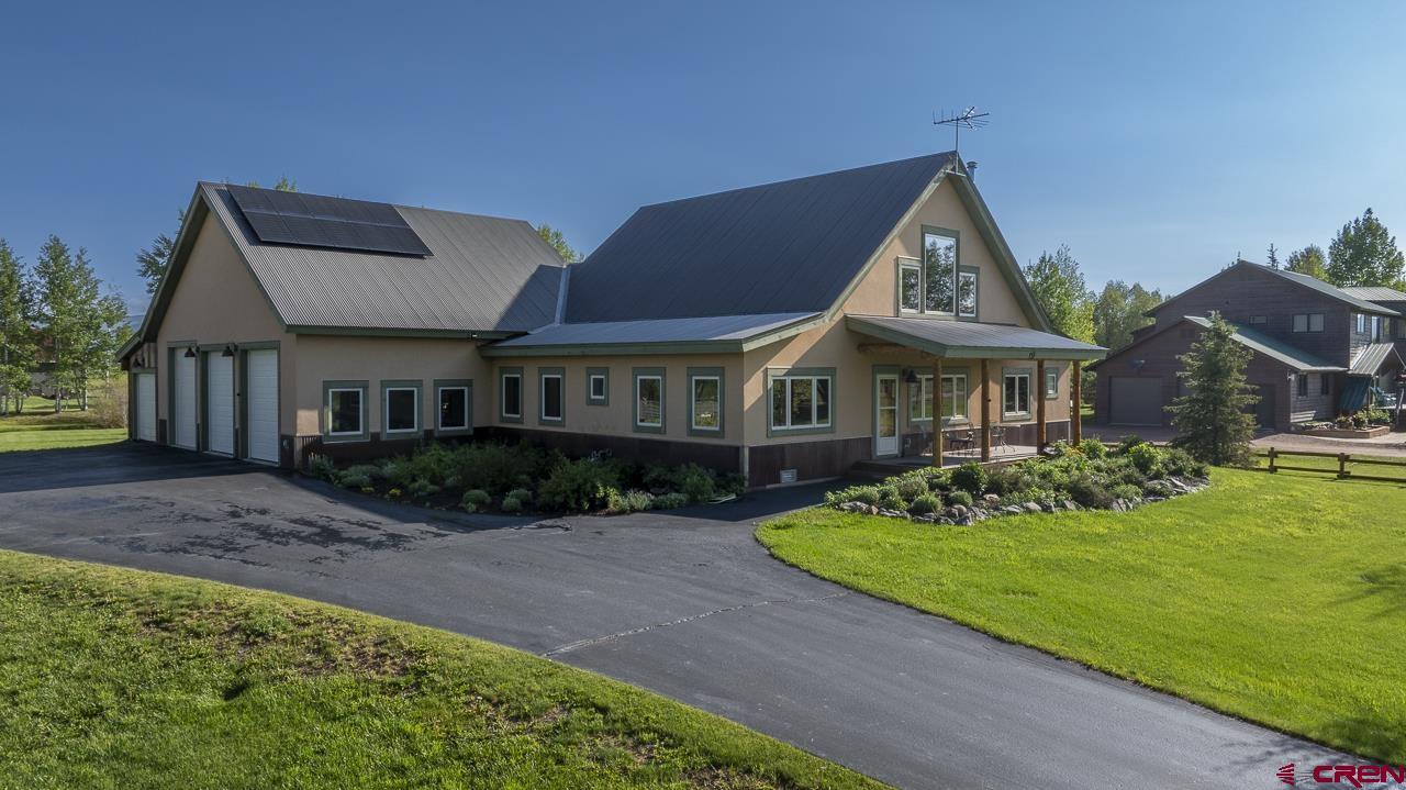 Image 4: Front of House