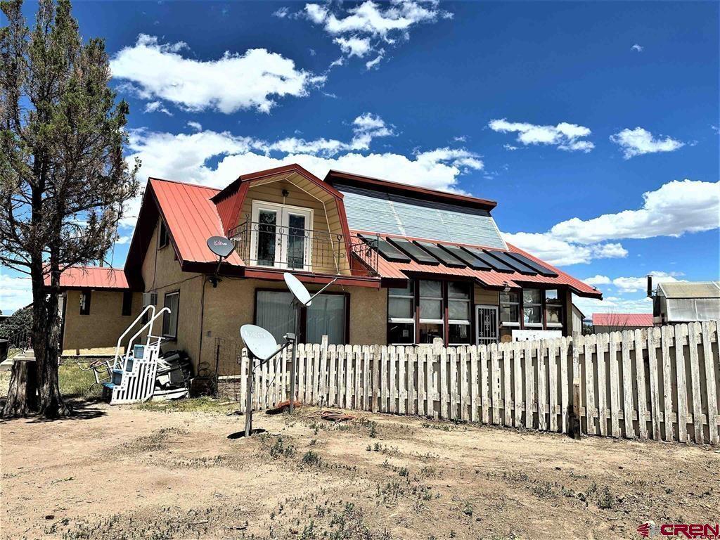 Image 1: Front of House