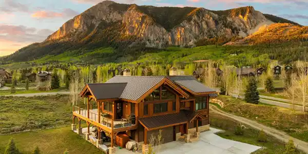 227 Larkspur Loop