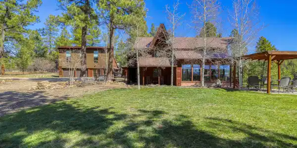 460 Appaloosa Circle