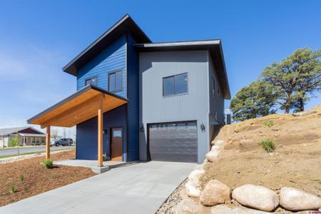 7 Yarrow Court