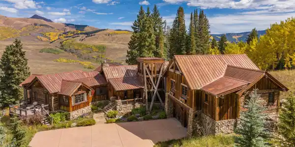 23 Gray Fox Lane