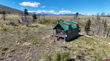 645 Emery Loop