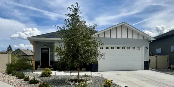 2802 Glacier Drive