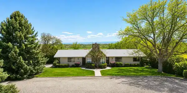 2323 Pioneer Road
