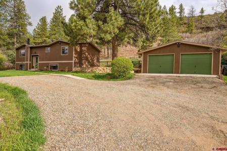 1102 Merritt Way
